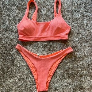 American Eagle | pink swimsuit